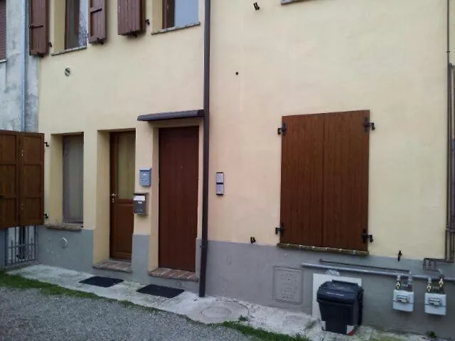 San Polo House Guest House Parma Country house