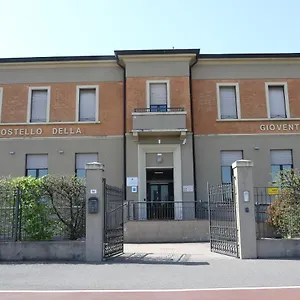 Student's Hostal